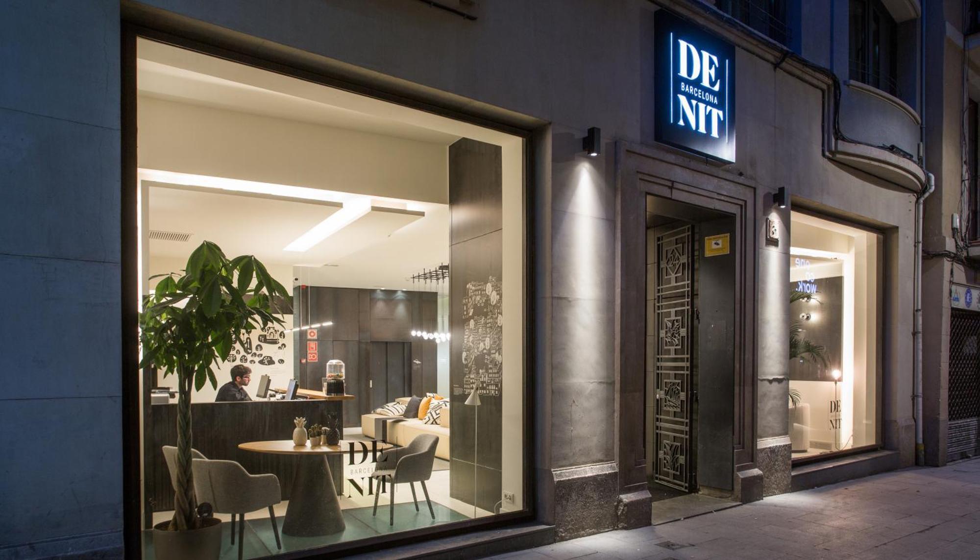 Hotel Denit Barcelona — Fotos 1
